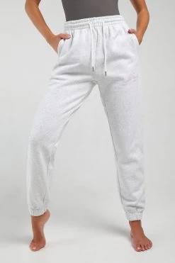 Off-Duty High Waist Joggers 6 Off-Duty High Waist Joggers -Dance Gear Outlet Store OF3 0000s 0005 PLW5009 SNO DetailFront 17a5eb1d 1292 43d2 b02e afe9269e4a2a