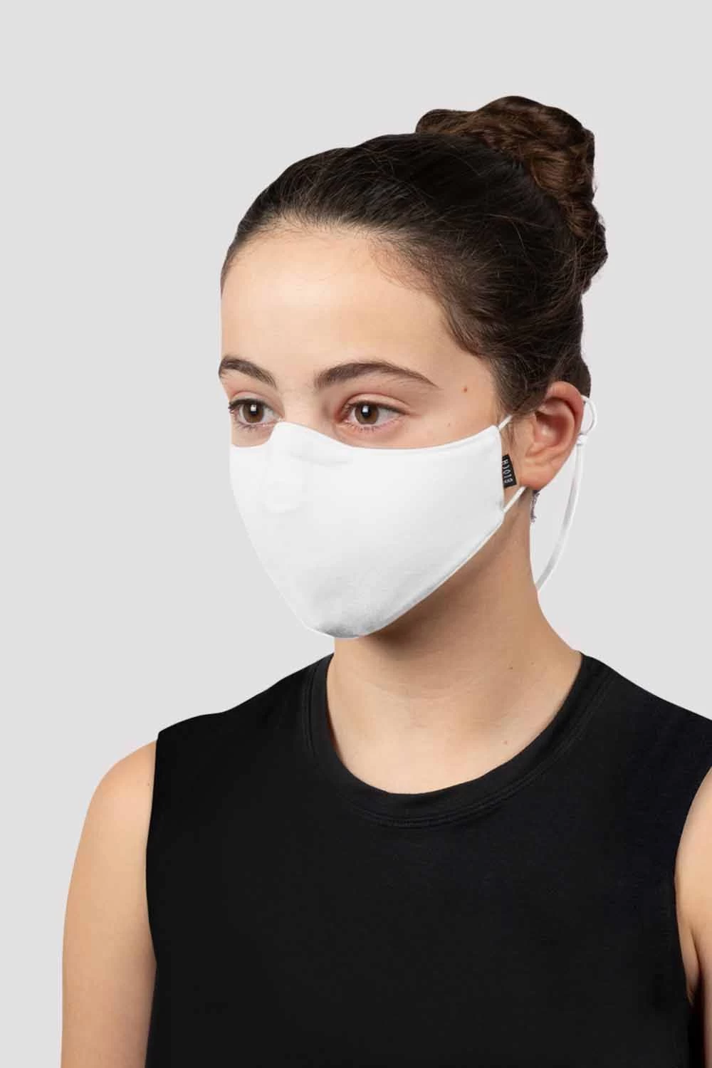 BLOCH B-Safe Childrens Lanyard Face Mask 1 BLOCH B-Safe Childrens Lanyard Face Mask